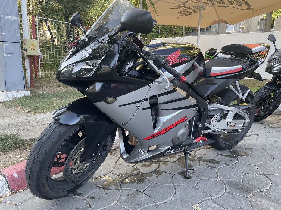 Vand / Schimb Honda CBR 600rr cu R1 BigBang