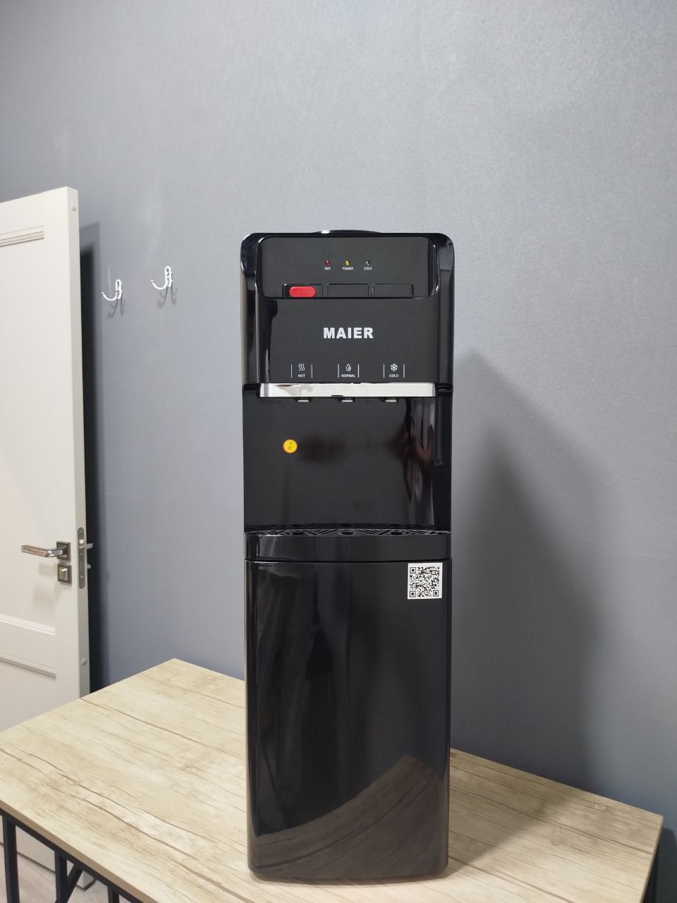 Куллер для воды Maier XL