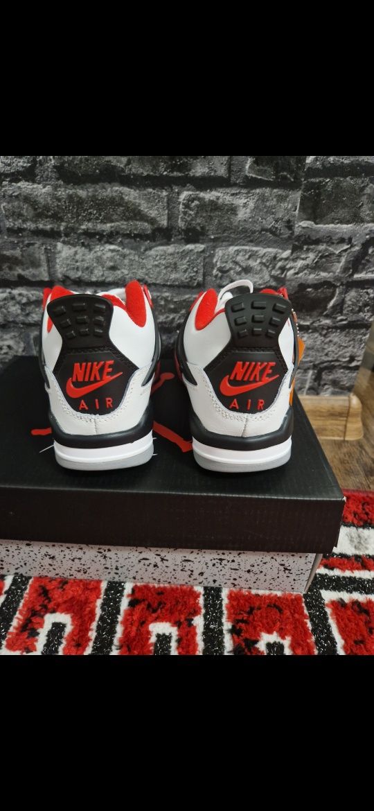 jordan retro 4 Fire Red nou la cutie