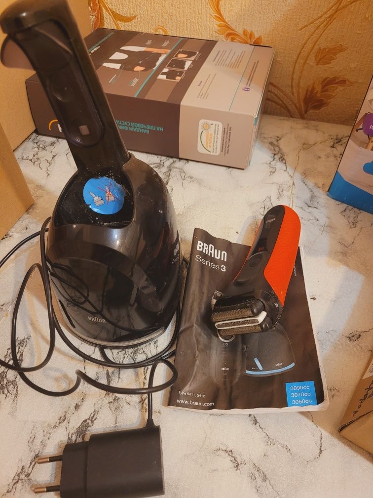 Продам элекробритву