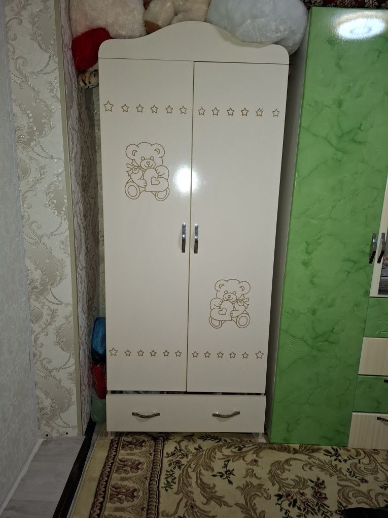 Bolalar mebeli 2ta