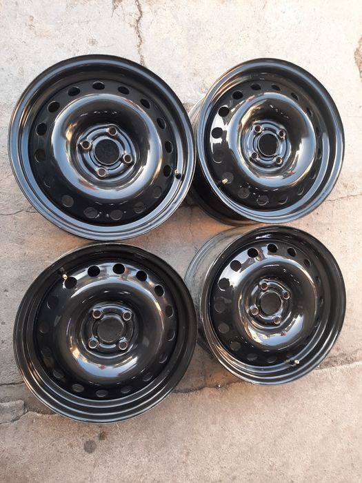 Продается   диски  .15   размер  идеальном   состояния