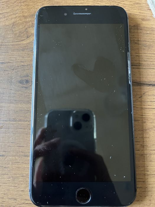 Iphone 8+ без гаранция