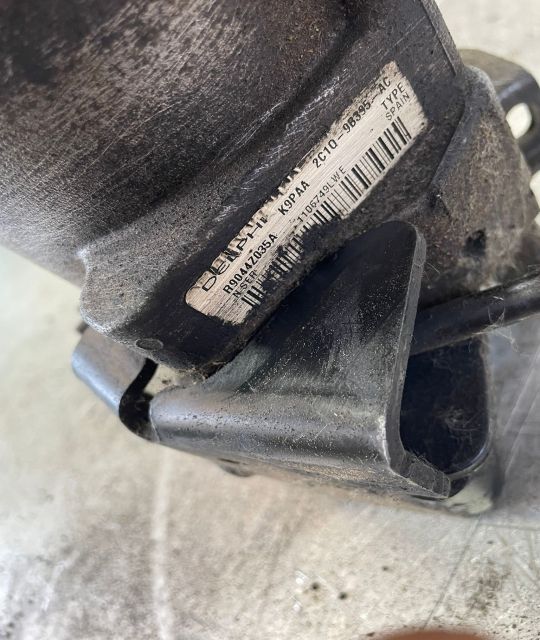 Pompa injectie R9044Z035A Ford Mondeo MK3