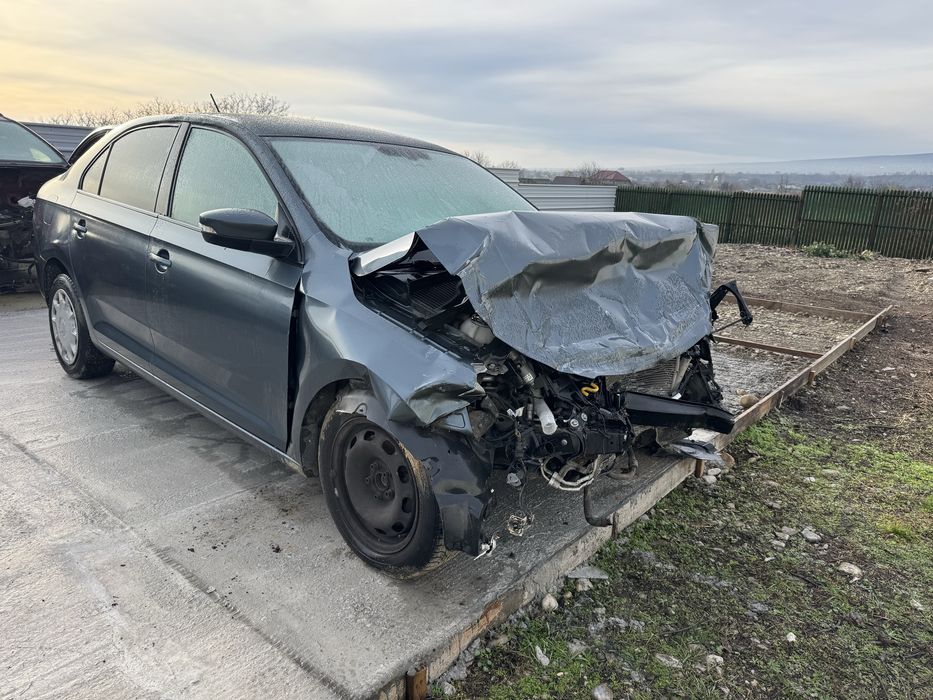 SEAT TOLEDO 1.0 TSi fabricatie 2018 AVARIAT 82.000KM