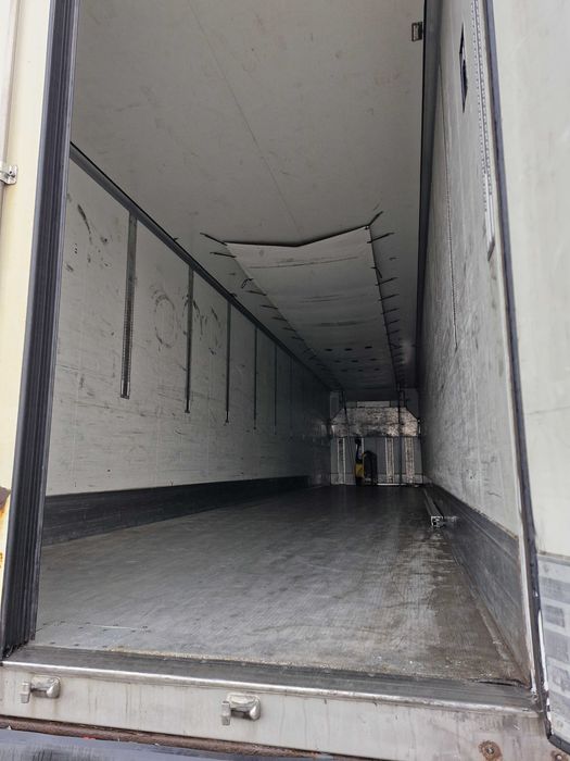 Se vinde semiremorca Krone