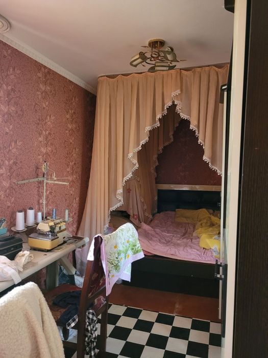 Zudlik bilan tekstilda 2 xonali kvartira ijaraga beriladi