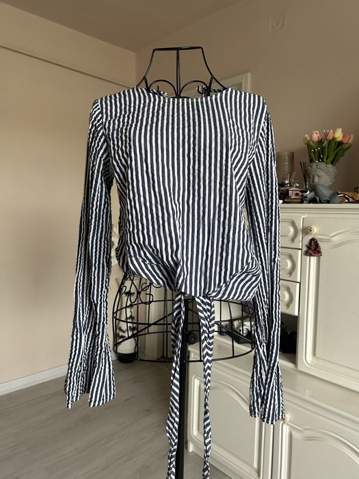 Bluza H&M, marimea 34, noua