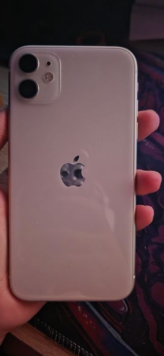Iphone 11 отлично състояние