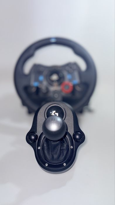 Volan logitech driving Force G29 bun pentru ps5,4,3 si pc