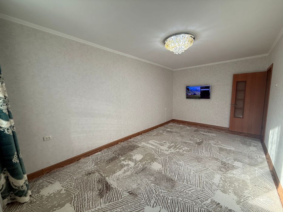 Продаю 2х комн квартиру рядом с ТД Евразия