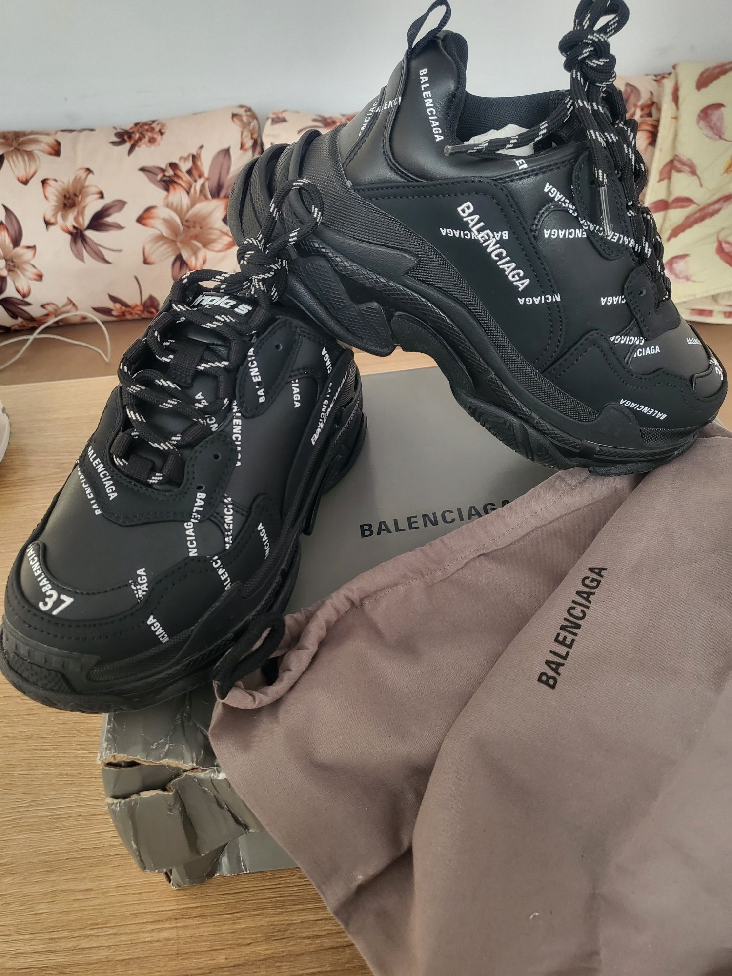 Оригинални Дамски Обувки Balenciaga 37