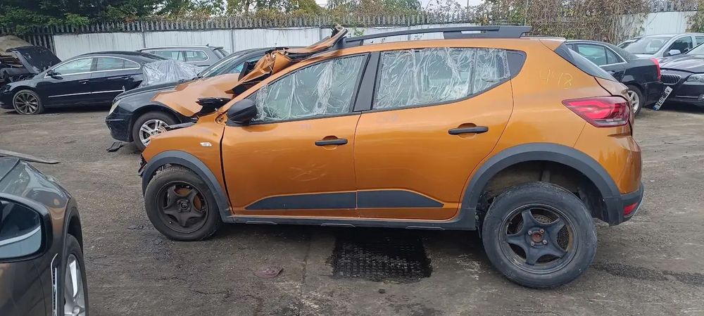 Dezmembrari / Dezmembrez Dacia Sandero 1.0 H4D cutie viteze manuală JT4(004) cod culoare TEEPY