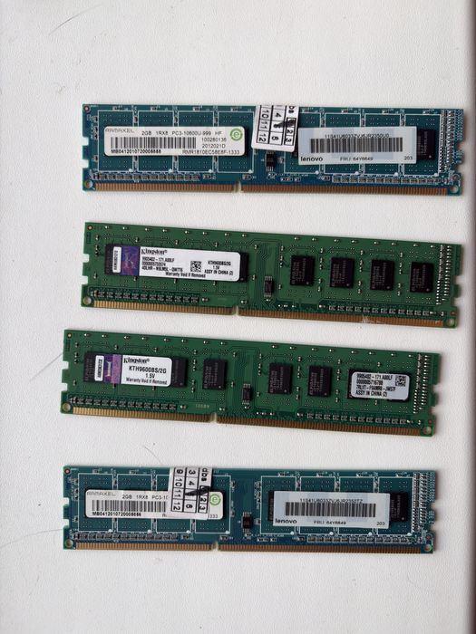 Unitate pc thinkstation e30 gata de utilizare