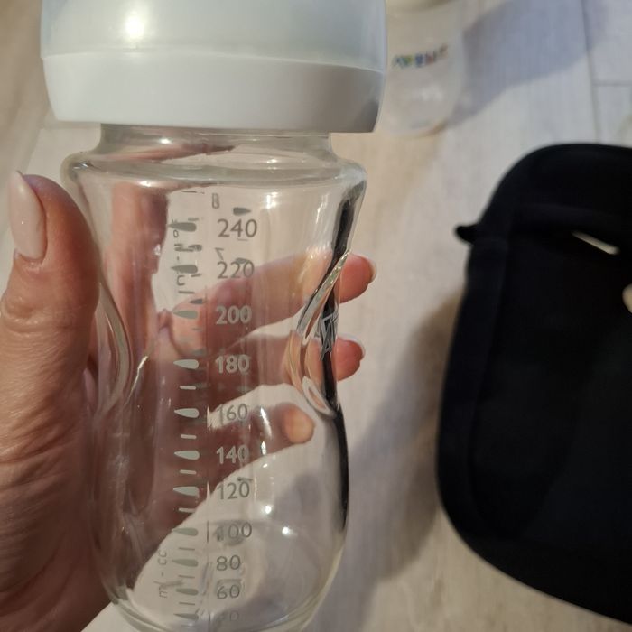 Нагревател за шишета, термо чанта и 3 шишета Philips Avent