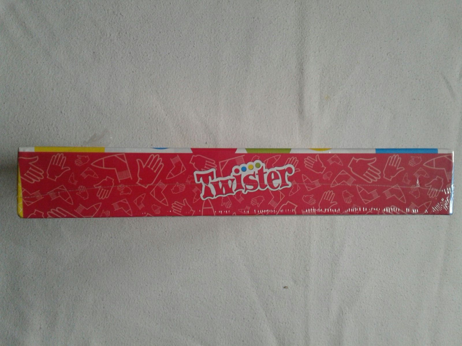 Twister jocul "matelor incurcate", original Hasbro, nou, intipluit