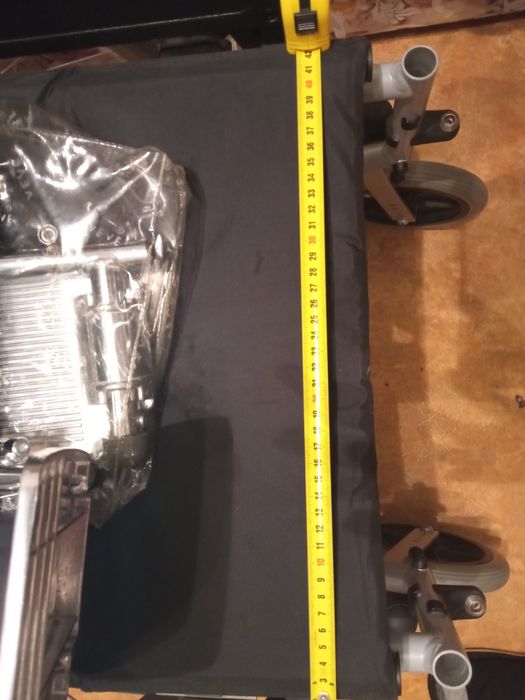 Продам инвалидную коляску БЕЗ ПОДНОЖЕК!