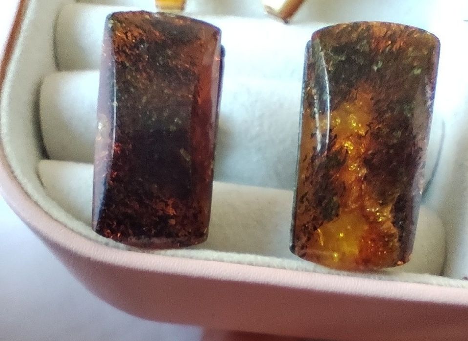 Копчета за ръкавели с натурален балтийски кехлибар (сребърни)