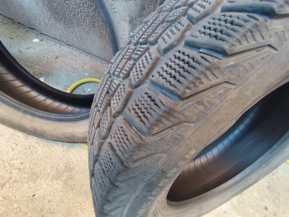 Anvelope iarna montate doar 1 iarna