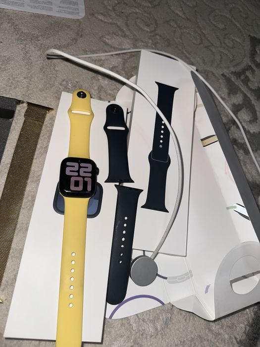 Apple Watch 9 series 41mm midnight