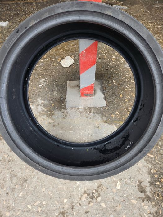Pirelli 265/30 ZR 22 (97y)