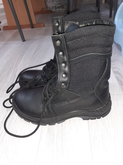 Продам Берцы летние