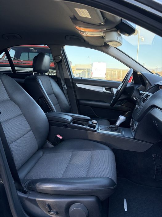 Mercedes-Benz 220 cdi