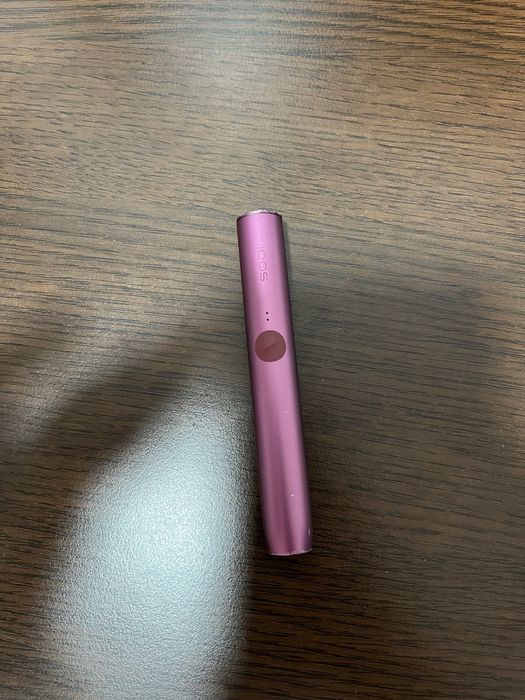 IQOS Iluma Pen - Roz