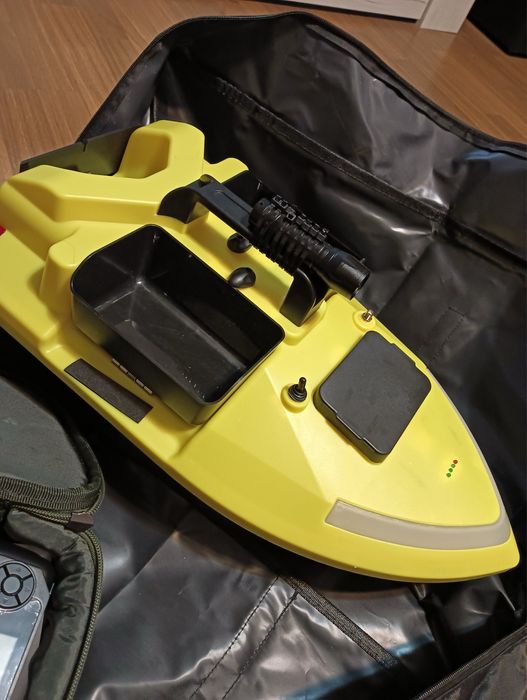 Barcuta cu gps 500M 3 cuve navomodel pentru plantat