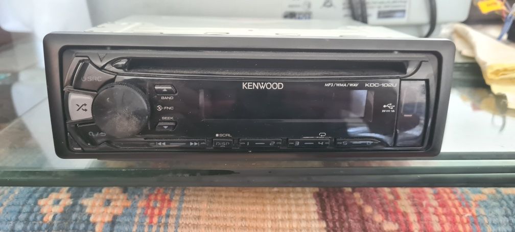 Kenwood KDC-102U CD за автомобил
