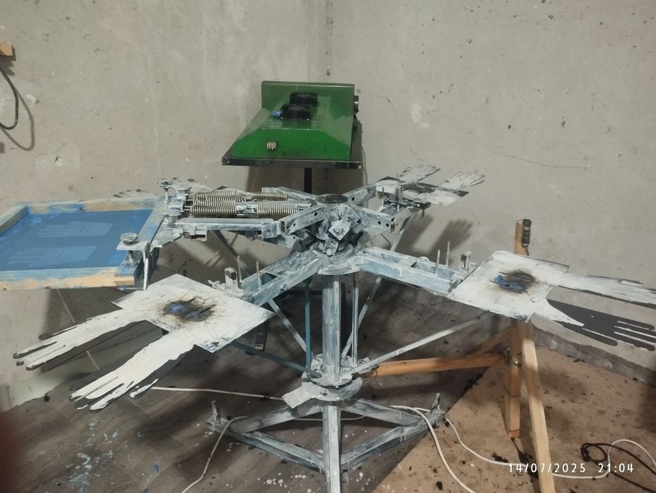 Rabochchi perchatka kraska stanok holati yaxshi