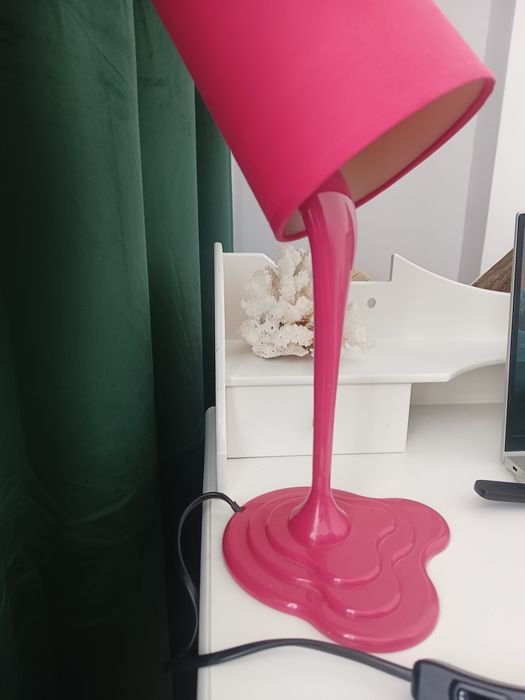 Lampa birou cu design deosebit