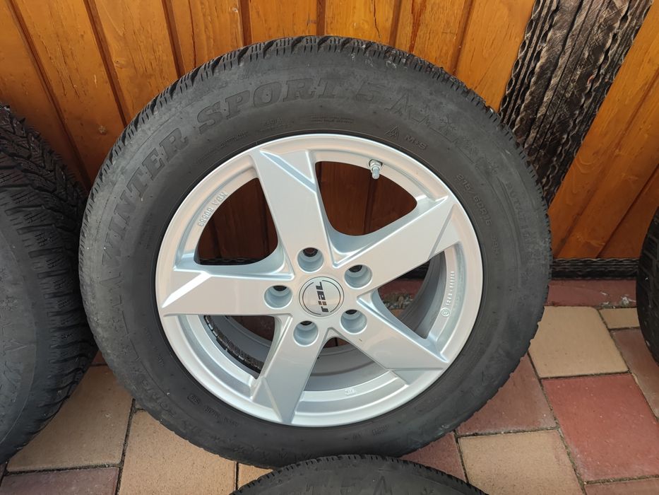 Jante aliaj Opel Astra J 215 60R16 Dunlop iarnă 2018