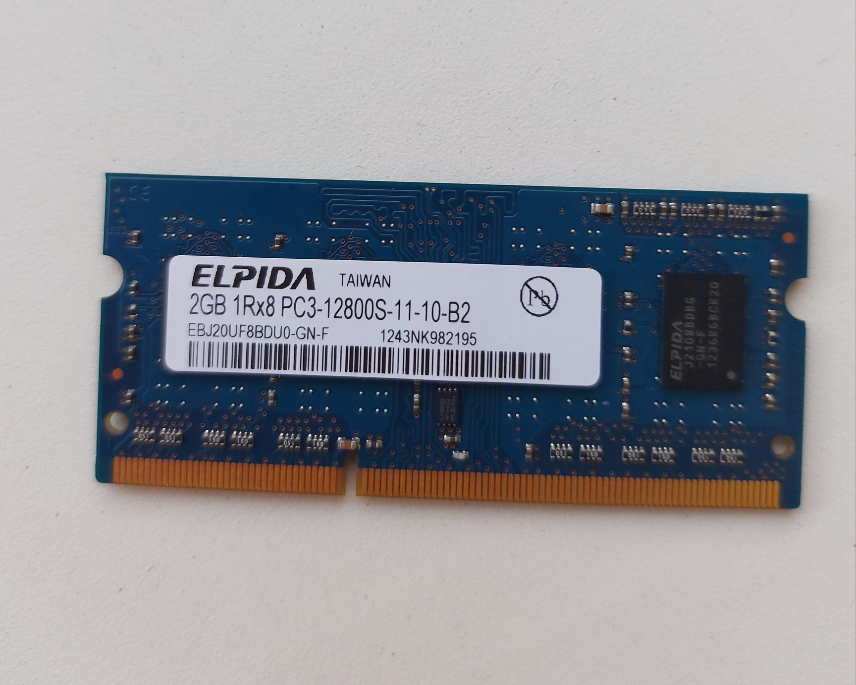 Память DDR3L 4GB 1600/ DDR3 2GB 1600/DDR3 2GB  10600/1333 MHz. Торг.