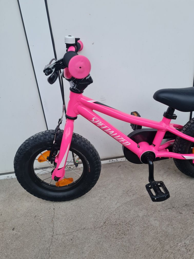 Продавам Specialized Riprock 12 алуминиево детско колело за момиче
