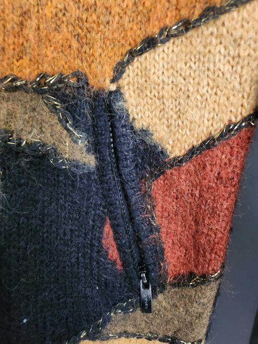 Продавам дамско манто 100% вълна