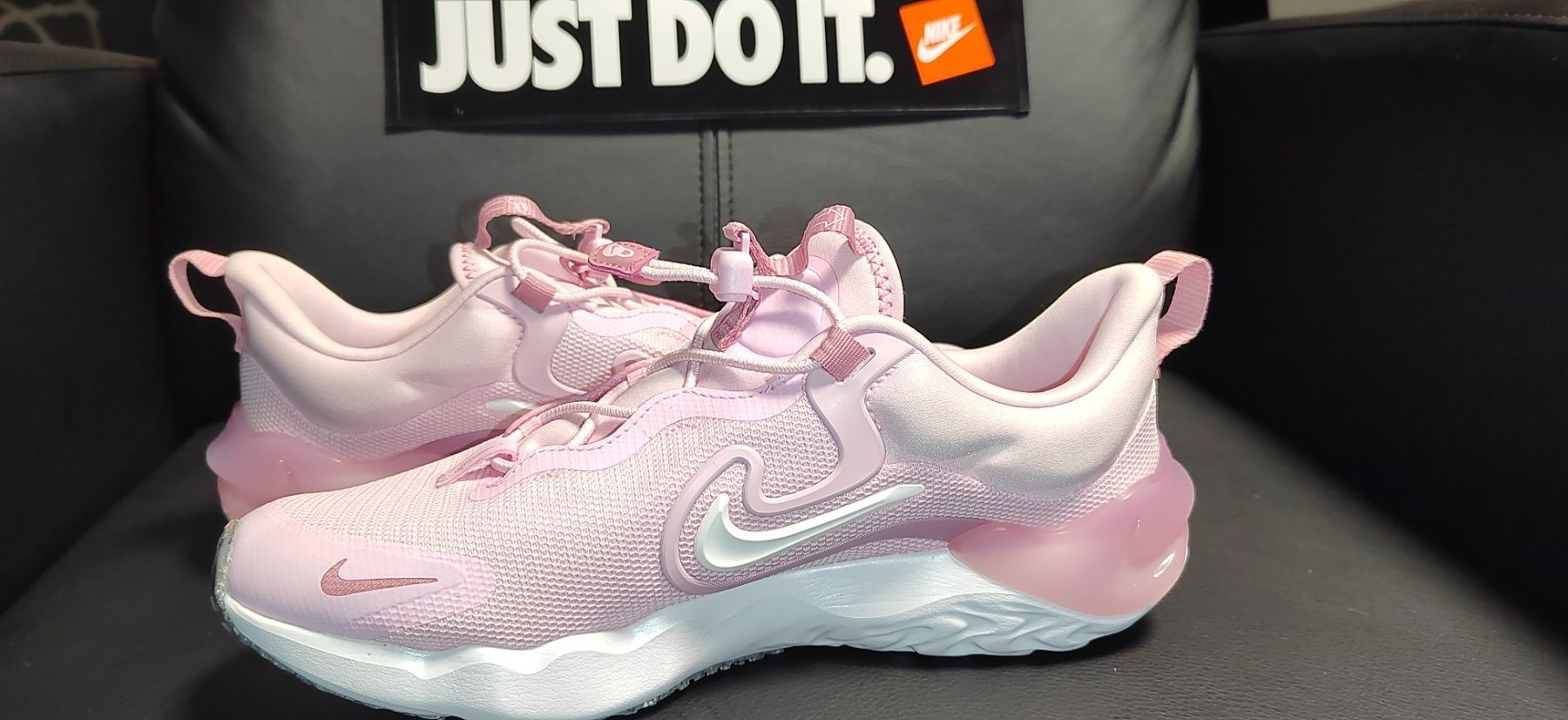 Nike Run Flow, номер 38,5