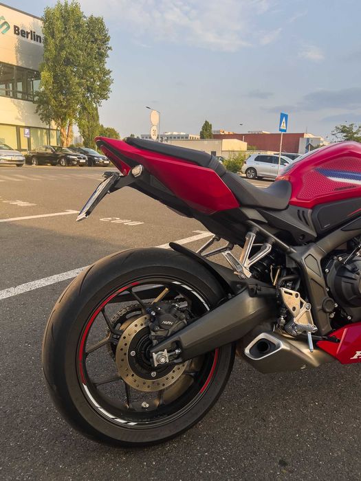 Honda CBR650R 2024 – 18.000 km | TVA deductibil! | 4 ani garantie