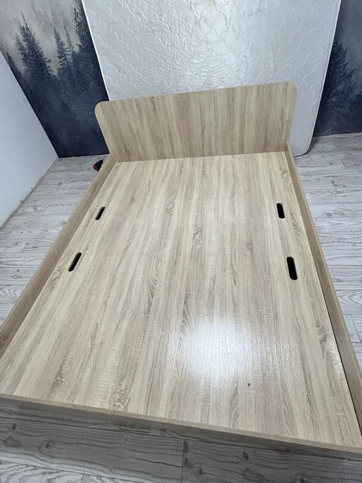 Кровать двухспальная