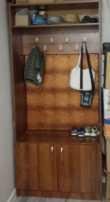 Б/у прихожая шкаф