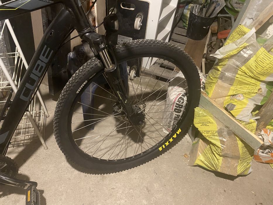 Велосипедни гуми MAXXIS и MICHELIN