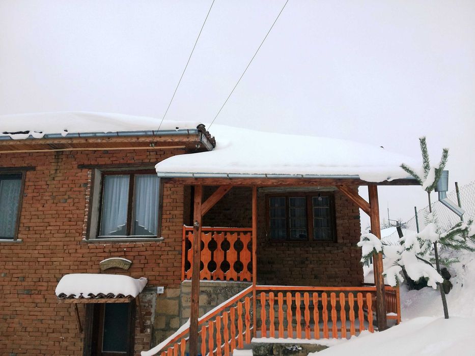 Свободна вече за Нова Година! Три нощувки 14 човека 3000 лв