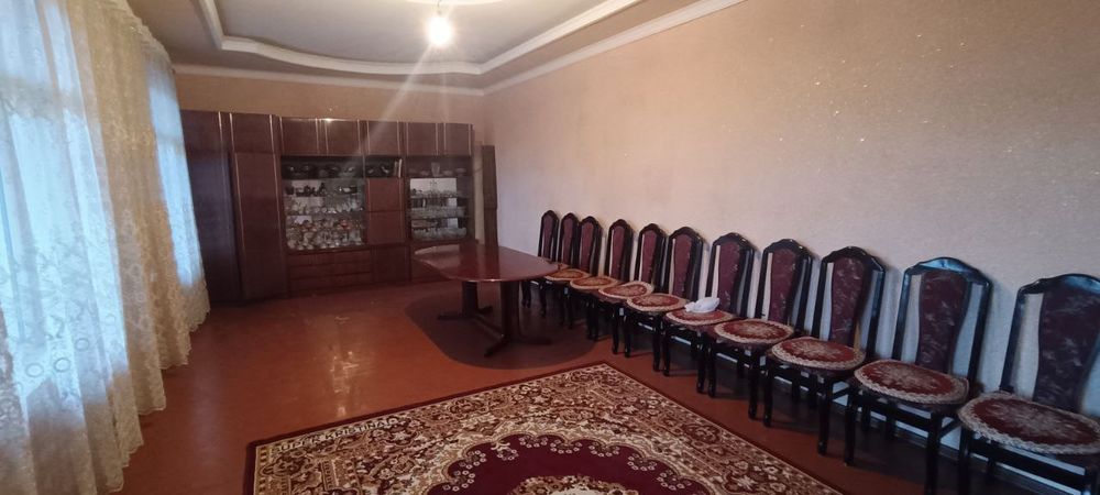 .Аркбулок таможный склад 6сотих 2та хона подвол ер сотиги 12.500$ арзо