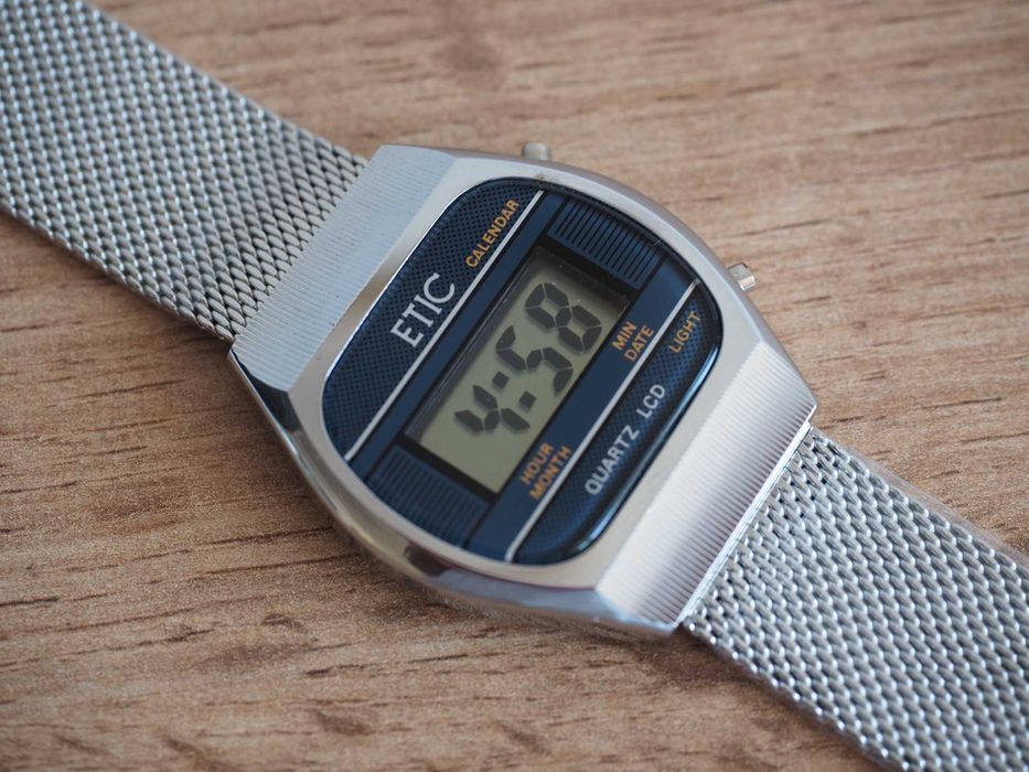 Ceas electronic ETIC (Montana, Casio), nou, funcțional, retro, 90s
