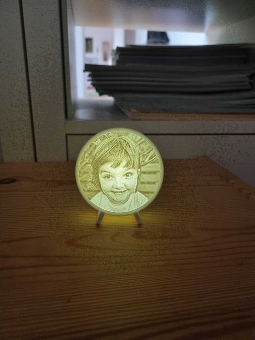 Decoratiune/lumina de veghe personalizata