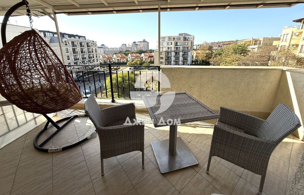 Продава се Двустаен апартамент в Свети Влас - 76 кв.м за 1237 €/кв.м - Снимка #7