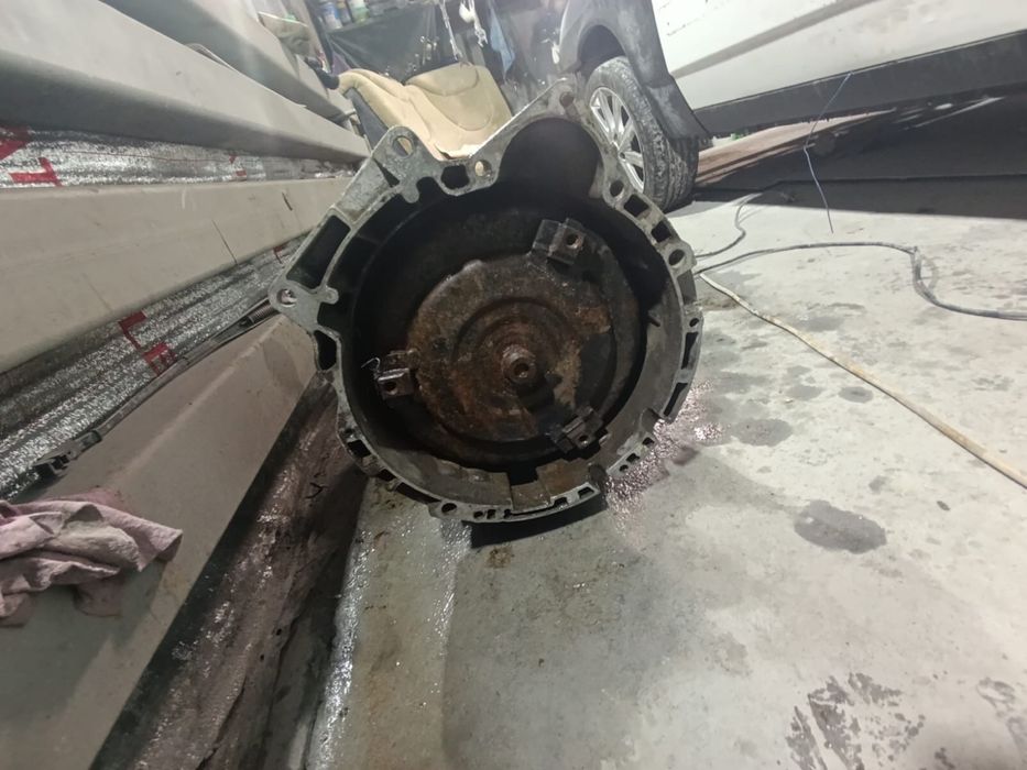 Продам коробку от бмв х5