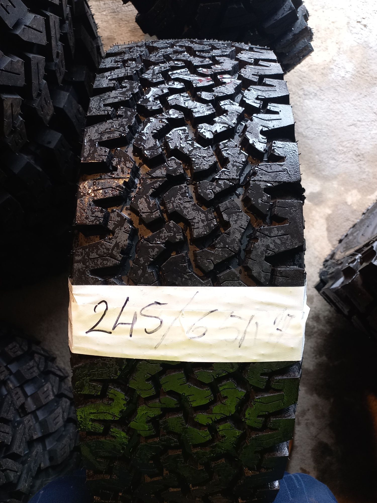 Anvelope off road 245/ 65 r17.