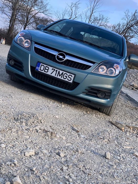 Vând Opel Vecta C