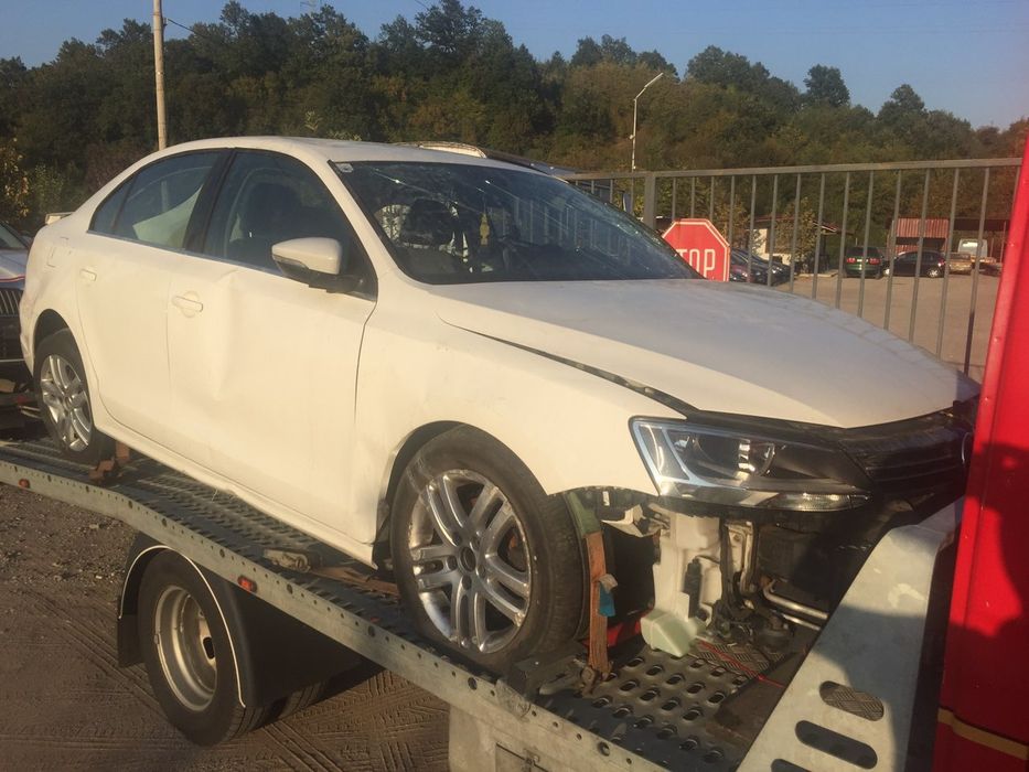 VW JETTA 1.6 TDI 2.0TDI на части